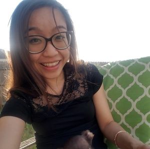 Meet your Posher, Crystal